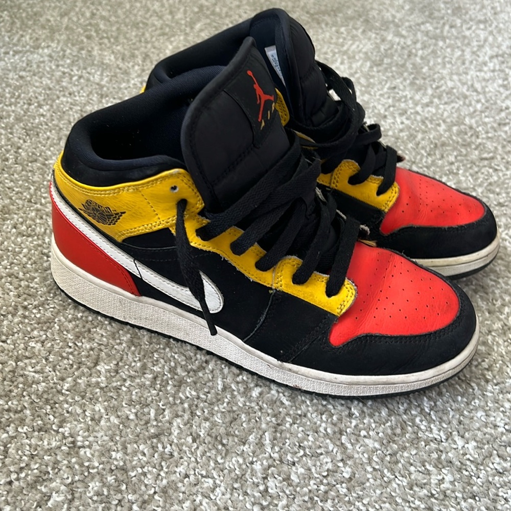 Youth air Jordan’s orange and yellow